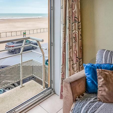 Awesome Apartment In Oostende With House Sea View Exteriér fotografie